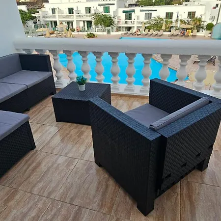 Josmar Apartment *